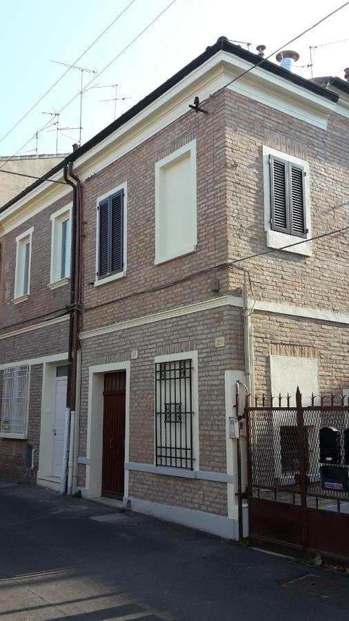 La Casetta Ferrara B&B Exterior photo